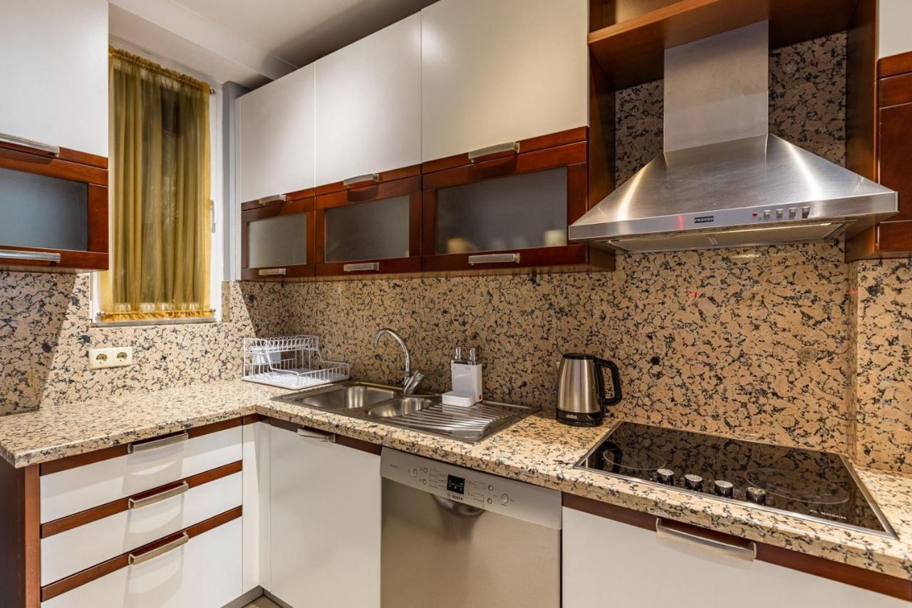 Outstanding Flat With Calming View Nisantasi Apartment Istanbul Ngoại thất bức ảnh